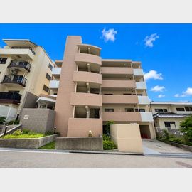 緑地公園駅より徒歩5分 3階 築28年8ヶ月の賃貸物件