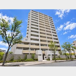 コスモ江坂ロイヤルフォルム 10階 築18年10ヶ月の賃貸物件