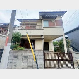 石橋阪大前駅より徒歩9分 1階 築53年1ヶ月の賃貸物件