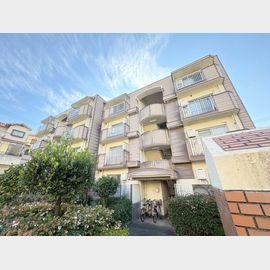 関大前駅より徒歩18分 4階 築39年3ヶ月の賃貸物件