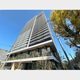 箕面船場阪大前駅より徒歩2分 築1年3ヶ月 30階建の賃貸物件