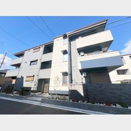 服部天神駅より徒歩5分 新築 3階建の賃貸物件