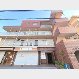 ツインワダ 4階 築38年5ヶ月の賃貸物件