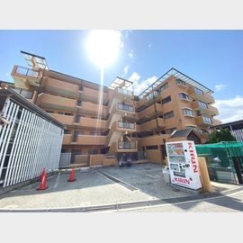 石橋阪大前駅より徒歩15分 5階 築38年1ヶ月の賃貸物件