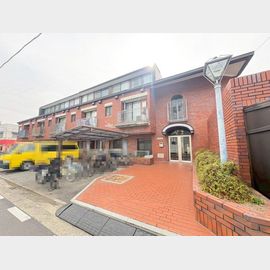 石橋阪大前駅より徒歩8分 1階 築47年10ヶ月の賃貸物件