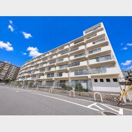 南千里駅より徒歩28分 5階 築53年4ヶ月の賃貸物件