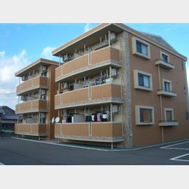 サンドリヨン 2階 築17年4ヶ月の賃貸物件