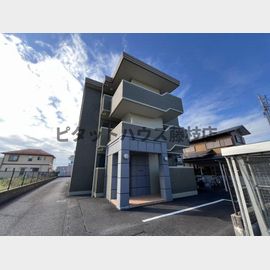 西焼津駅より徒歩35分 築18年4ヶ月 3階建の賃貸物件