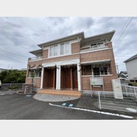 ルミーナIII 2階 築16年7ヶ月の賃貸物件