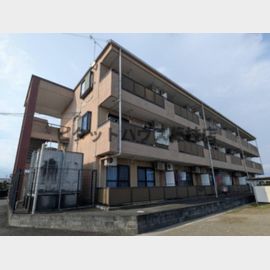 金谷駅より徒歩67分 築26年 3階建の賃貸物件