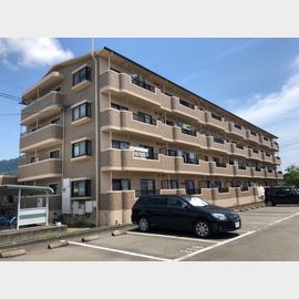 ルミエール 4階 築37年9ヶ月の賃貸物件