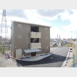 ウルラ 2階 築5年11ヶ月の賃貸物件