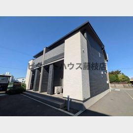 高岡ヒルズA 2階 築3年1ヶ月の賃貸物件