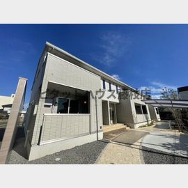 藤枝駅より徒歩14分 築3年 2階建の賃貸物件