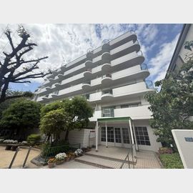 青木駅より徒歩1分 2階 築38年2ヶ月の賃貸物件