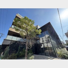 シー・クリサンス西岡本の賃貸物件