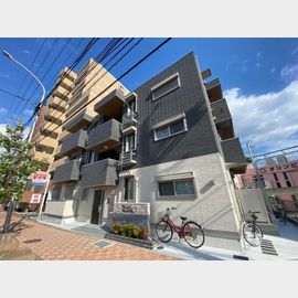 六甲駅より徒歩9分 3階 築4年10ヶ月の賃貸物件