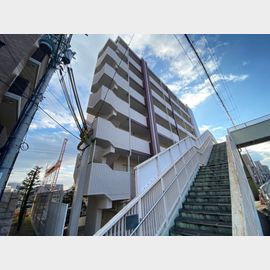 甲南山手駅より徒歩6分 7階 築17年3ヶ月の賃貸物件