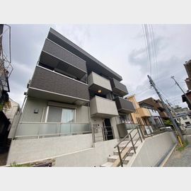 六甲駅より徒歩12分 2階 築9年5ヶ月の賃貸物件