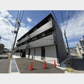 青木駅より徒歩3分 3階 築1年3ヶ月の賃貸物件