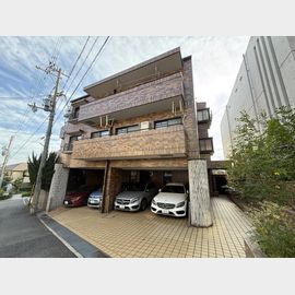 摂津本山駅より徒歩11分 1階 築37年9ヶ月の賃貸物件