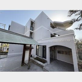 住吉駅より徒歩6分 1階 築31年11ヶ月の賃貸物件