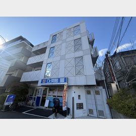 六甲駅より徒歩9分 3階 築36年8ヶ月の賃貸物件