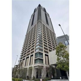 大阪駅より徒歩7分 新築 46階建の賃貸物件