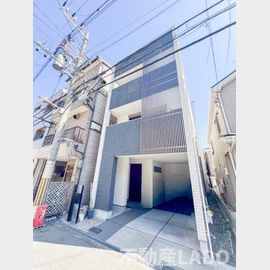 大正駅より徒歩39分 築7年6ヶ月 3階建の賃貸物件