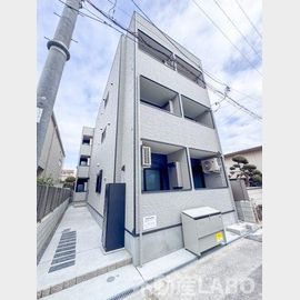 東部市場前駅より徒歩9分 新築 3階建の賃貸物件