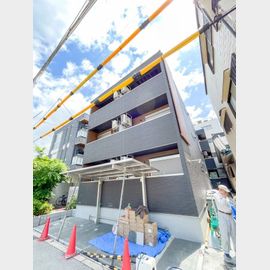 今川駅より徒歩9分 新築 3階建の賃貸物件