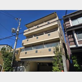 今出川駅より徒歩11分 築25年11ヶ月 4階建の賃貸物件