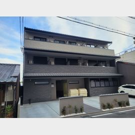 今出川駅より徒歩18分 3階 築3年1ヶ月の賃貸物件