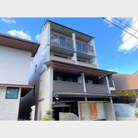 御所西ドゥーエ 1階 築4年6ヶ月の賃貸物件