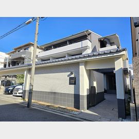 丸太町駅より徒歩14分 3階 築8年1ヶ月の賃貸物件