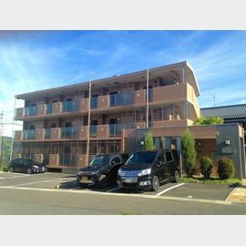 京田辺駅より徒歩4分 2階 築16年9ヶ月の賃貸物件