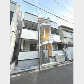 八広駅より徒歩8分 築5年9ヶ月 3階建の賃貸物件