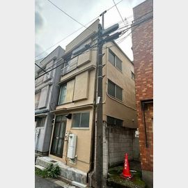 大島駅より徒歩7分 築50年9ヶ月 3階建の賃貸物件