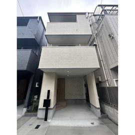 町屋駅より徒歩13分 1階 築3年2ヶ月の賃貸物件