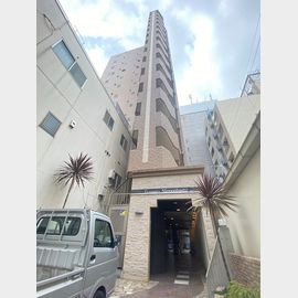 日本橋駅より徒歩1分 12階 築18年4ヶ月の賃貸物件