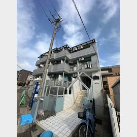 西宮北口駅より徒歩7分 築38年 4階建の賃貸物件