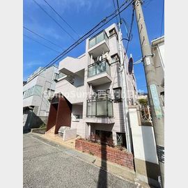 メゾンモナムール 3階 築38年9ヶ月の賃貸物件