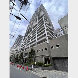 西大橋駅より徒歩3分 25階 築21年7ヶ月の賃貸物件