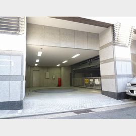 三ノ宮駅より徒歩9分 4階 築19年5ヶ月の賃貸物件