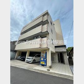 尼崎駅より徒歩6分 4階 築30年9ヶ月の賃貸物件