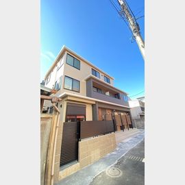 学芸大学駅より徒歩4分 2階 築2年3ヶ月の賃貸物件