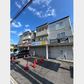 大久保駅より徒歩22分 3階 築30年の賃貸物件