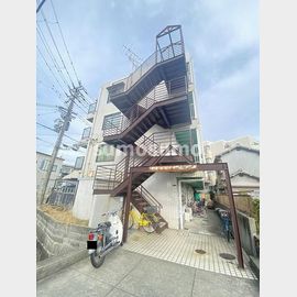 武庫之荘駅より徒歩27分 2階 築36年6ヶ月の賃貸物件