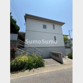 霞ヶ丘駅より徒歩5分 2階 築9年9ヶ月の賃貸物件