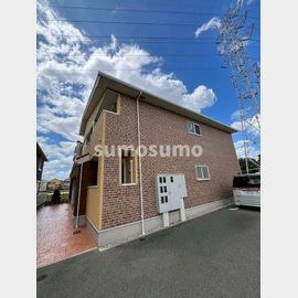 猪名寺駅より徒歩18分 1階 築8年10ヶ月の賃貸物件